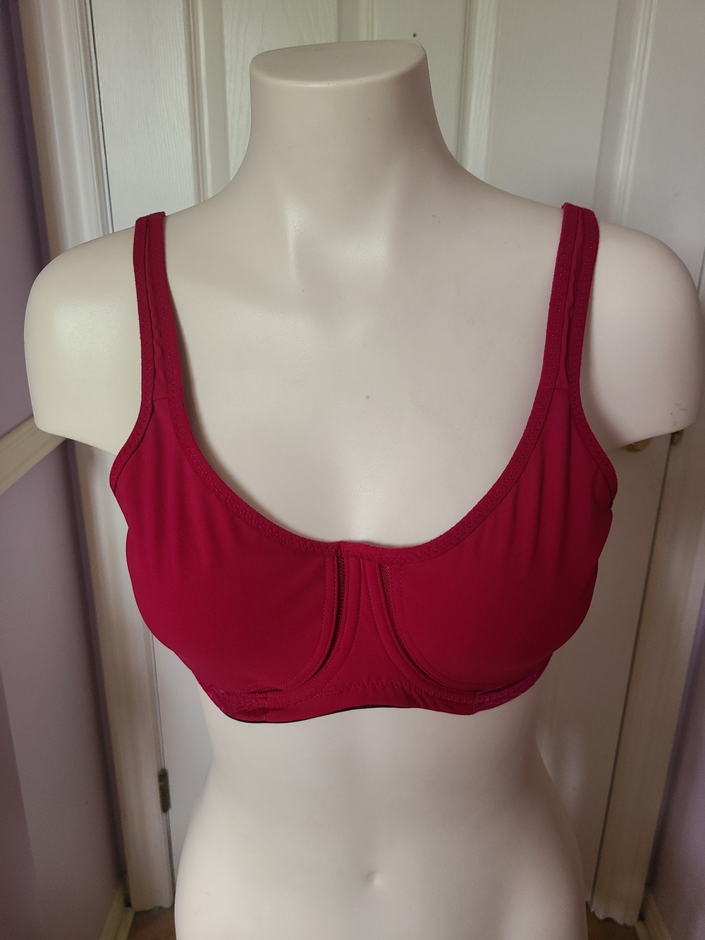 lululemon athletica Scoop-Neck Support Bra in Deep Berry